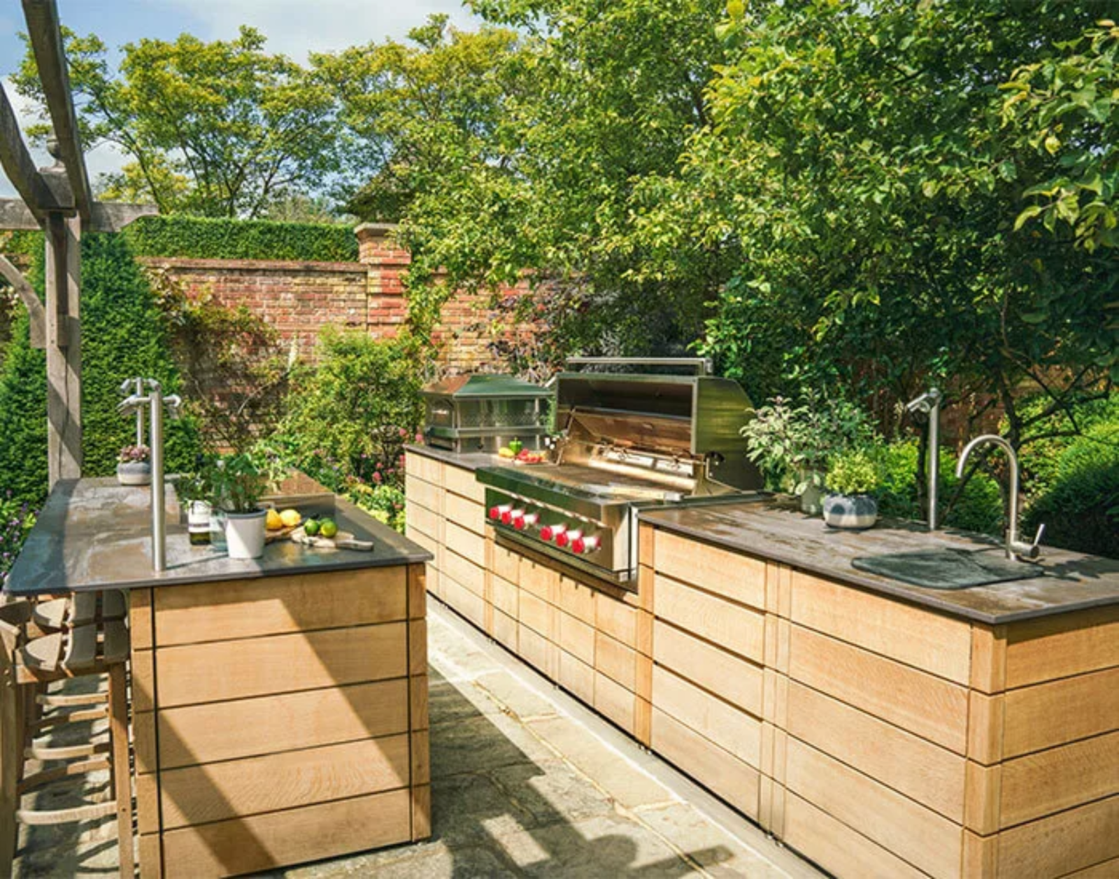 outdoor kitchen 02 2.png