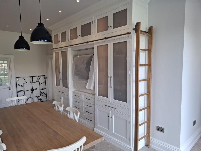 square framed kitchen 6.jpg